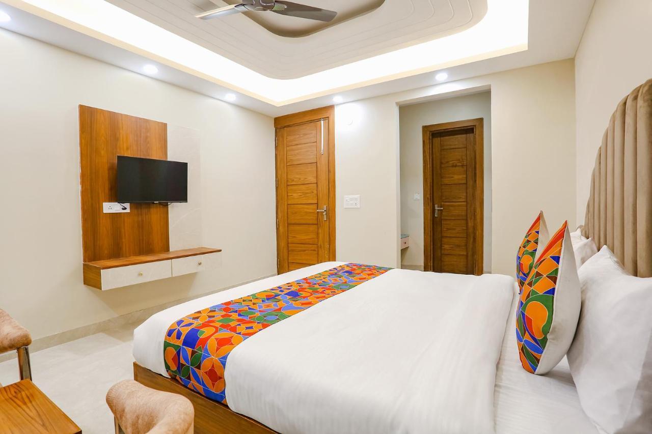 Fabhotel Raahi Retreat Gurgaon Ngoại thất bức ảnh