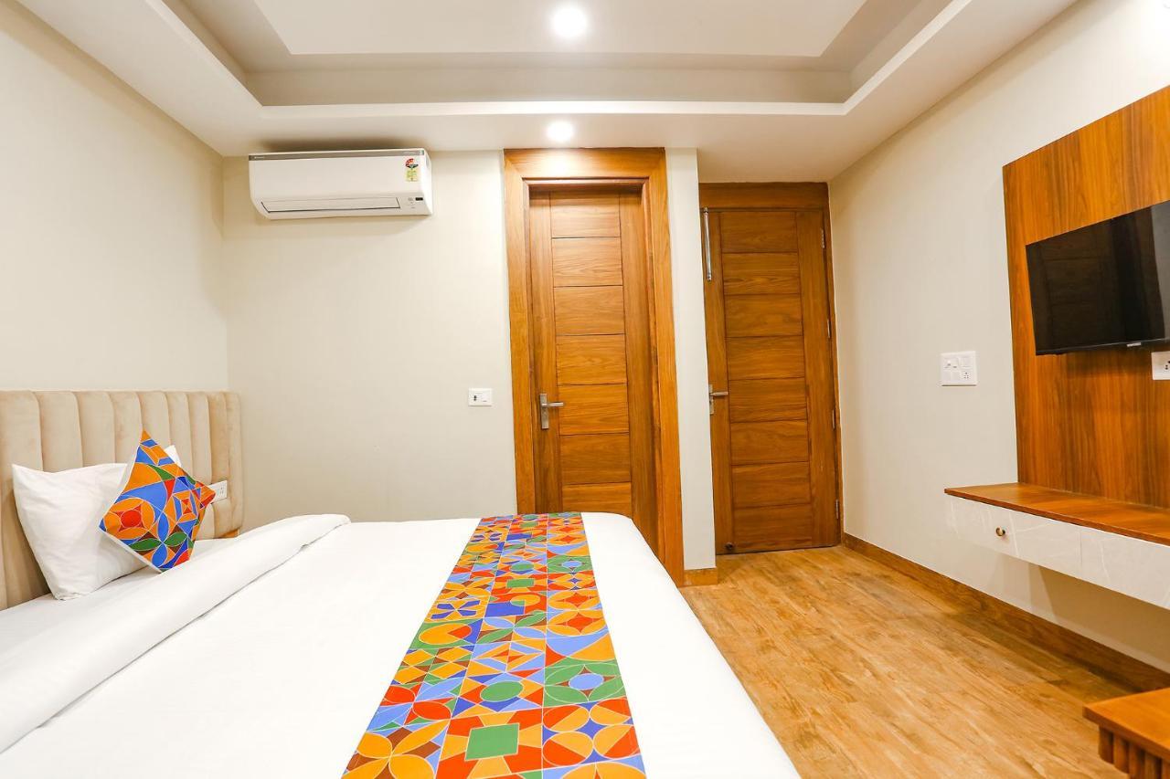Fabhotel Raahi Retreat Gurgaon Ngoại thất bức ảnh
