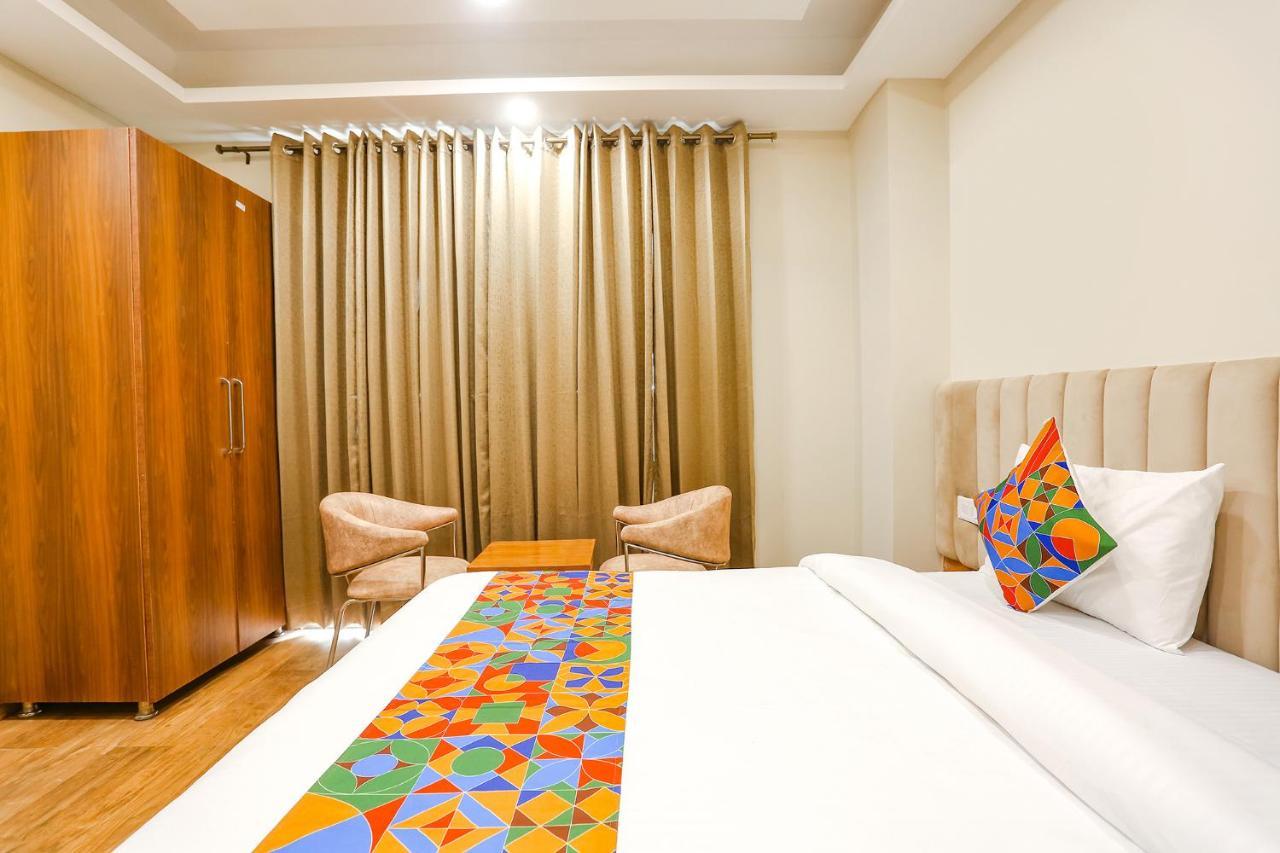 Fabhotel Raahi Retreat Gurgaon Ngoại thất bức ảnh